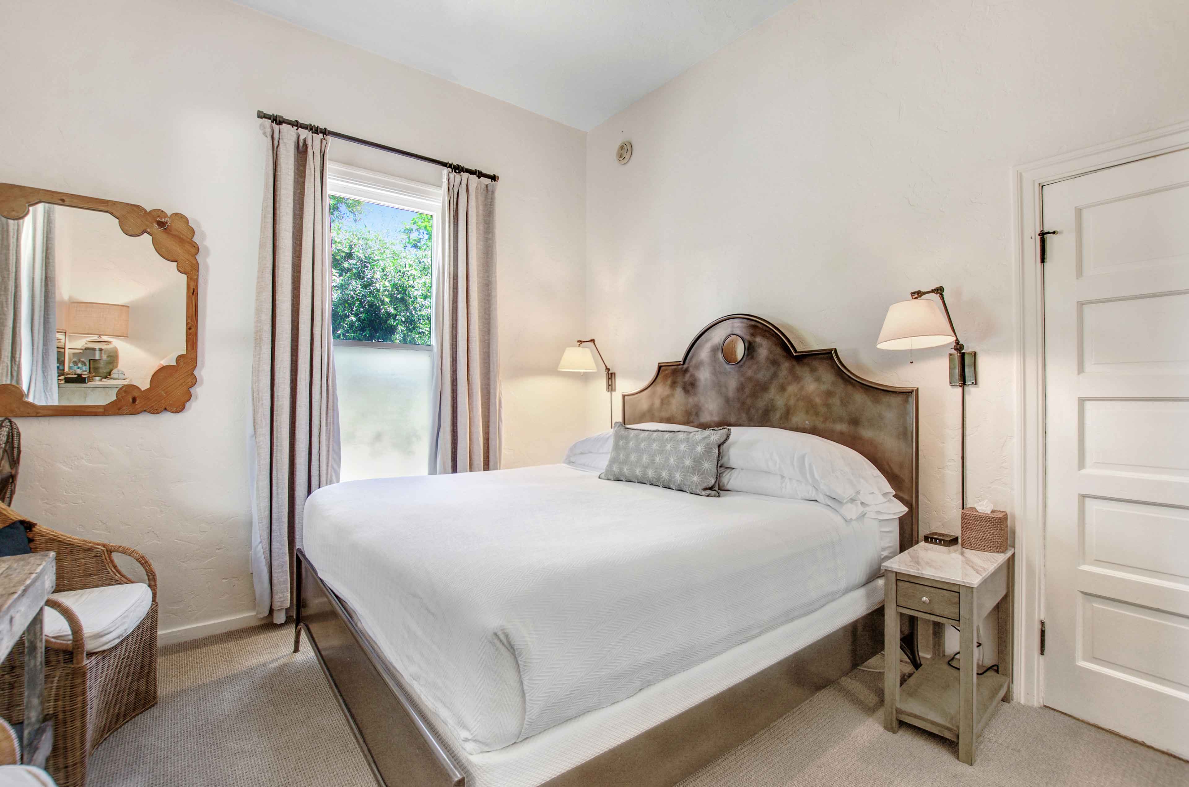 rose garden king size bed